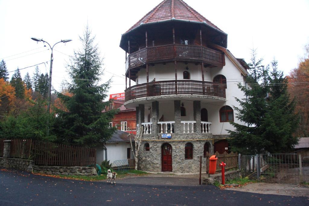 Pensiunea Cetate Balvanyos Esterno foto